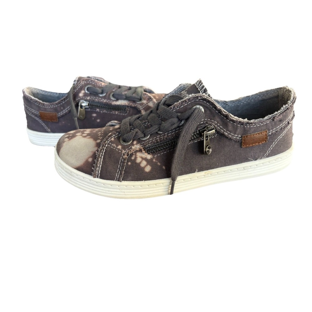 Blowfish Malibu Fara Canvas Sneakers Size 7 Low Top Dark Gray Zipper Accent